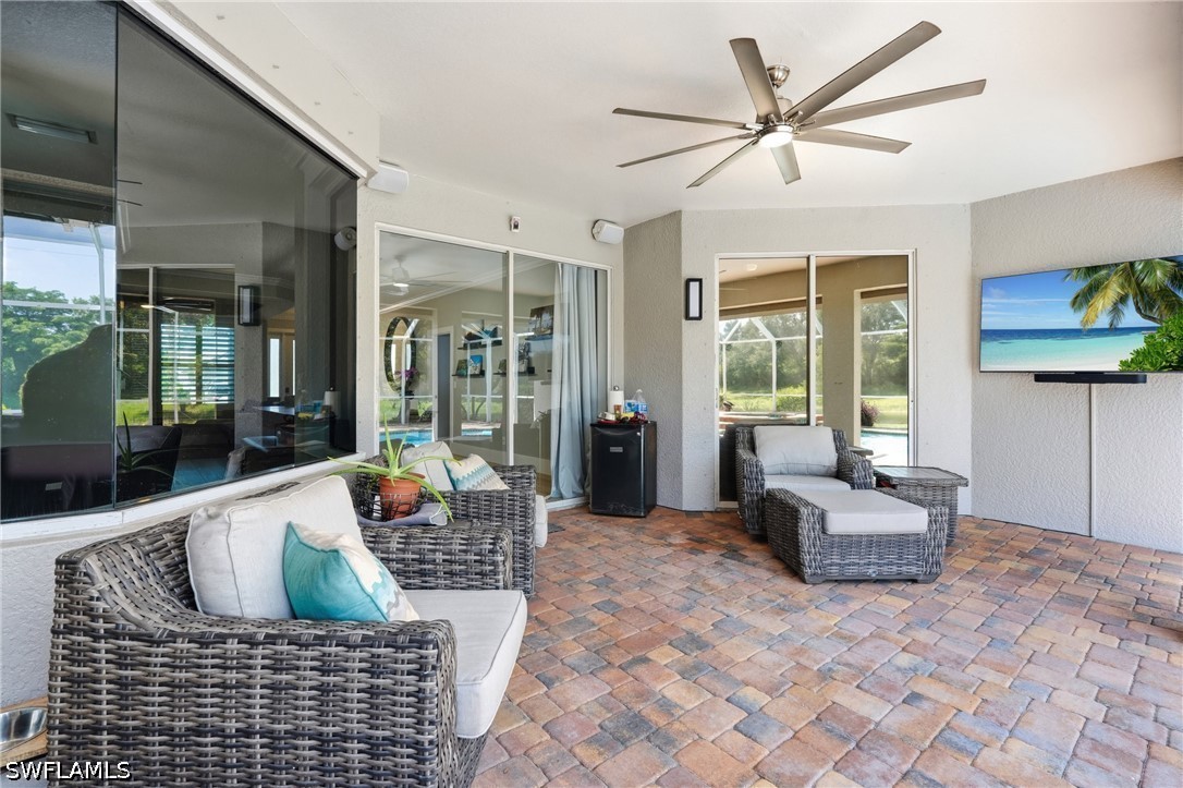 5 Bed Pool Home for Sale in Stoneybrook, photo 35