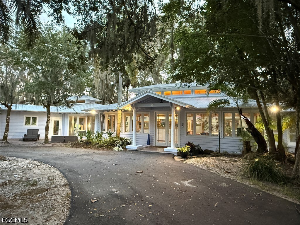 3 Bed Waterfront Home for Sale in Labelle, photo 35