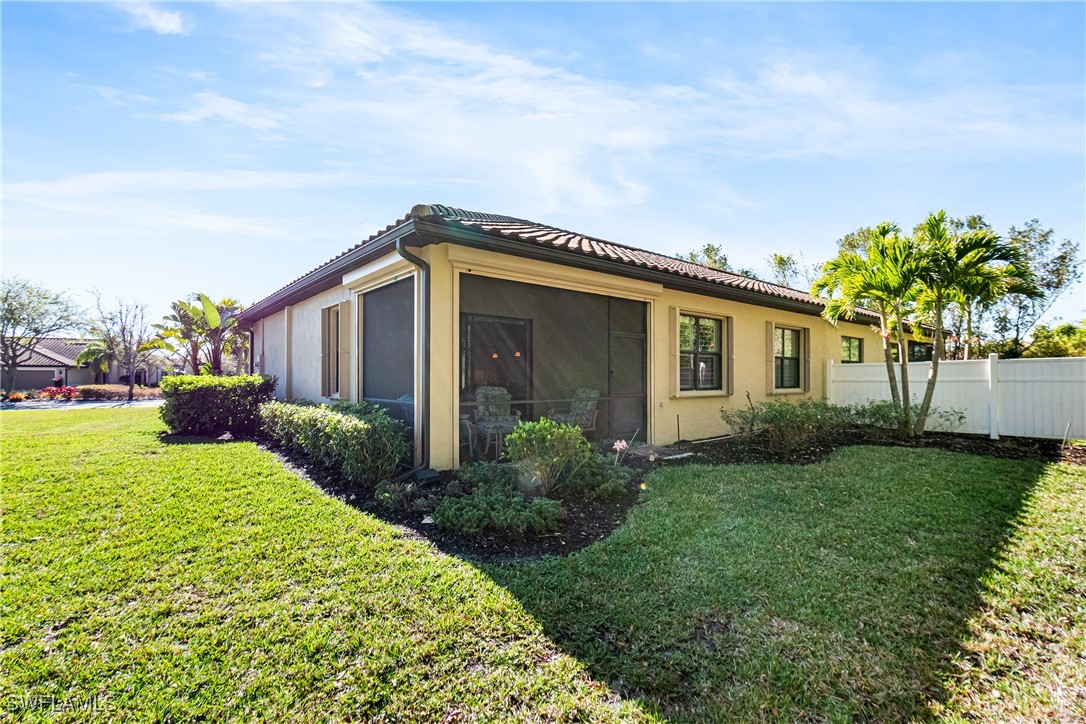 2 Bed Attached for Sale in Whispering Palms, photo 36
