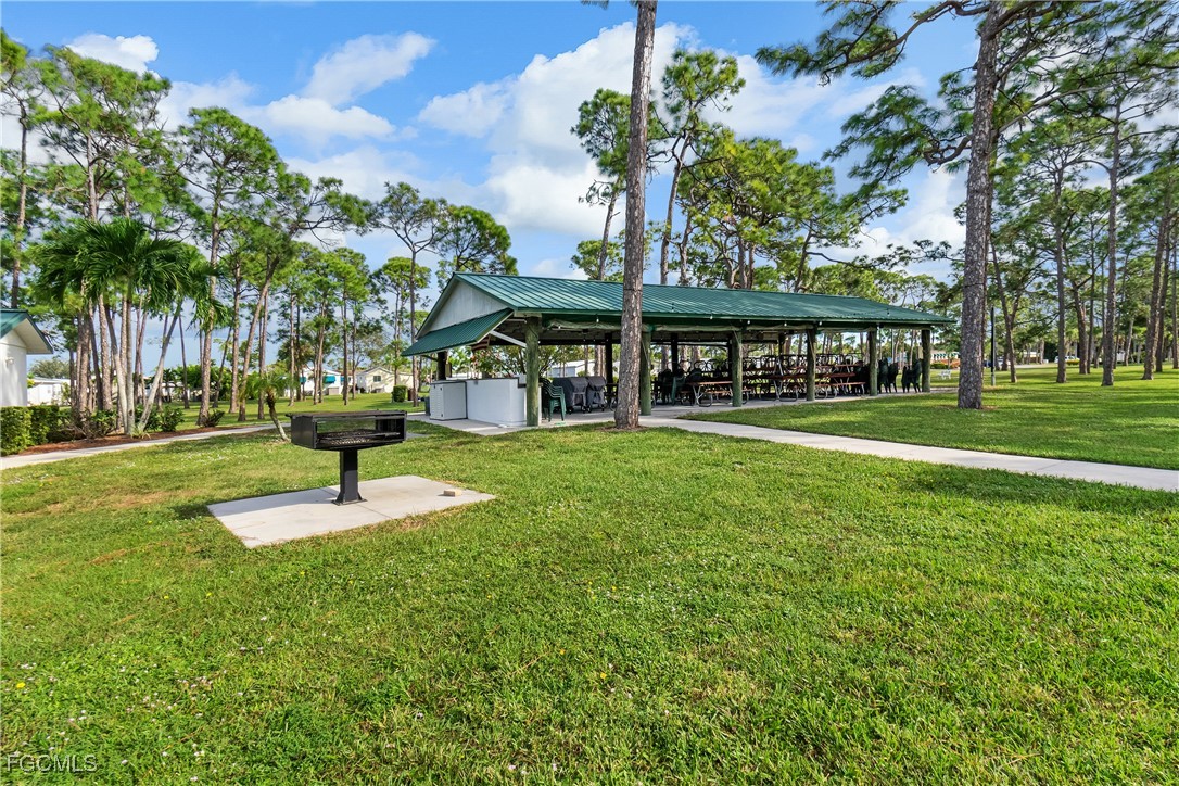 1 Bed ManufacturedHome for Sale in Estero, photo 36