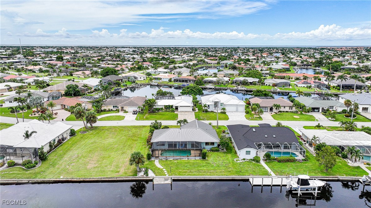 2 Bed Pool Home for Sale in Punta Gorda Isles, photo 36