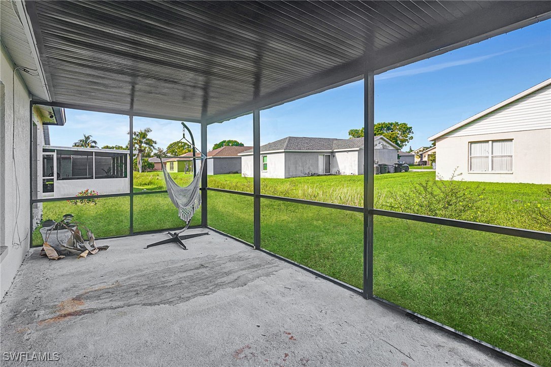 4 Bed SingleFamilyResidence for Sale in Fort Myers, photo 36