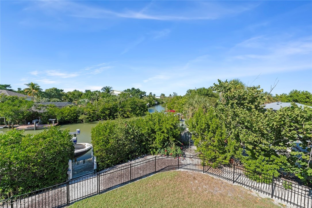 4 Bed Waterfront Home for Sale in Del Sega, photo 36