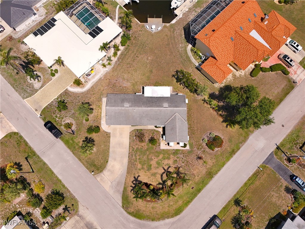 2 Bed Waterfront Home for Sale in Punta Gorda, photo 36
