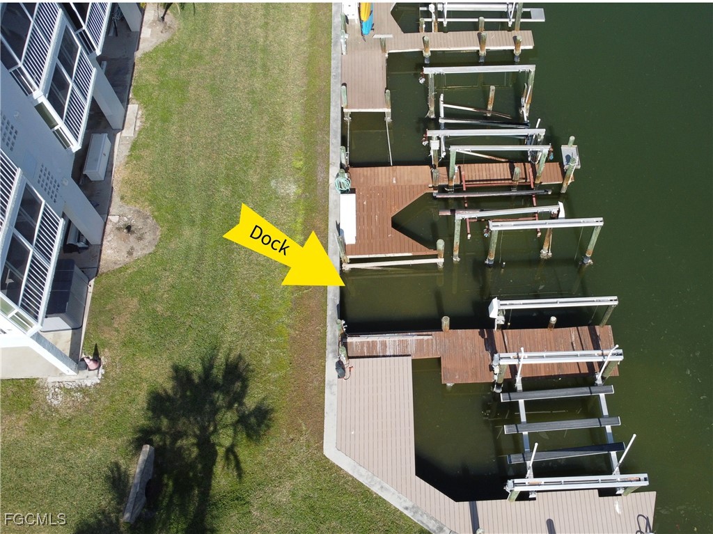 2 Bed Waterfront Home for Sale in Fort Myers Beach, photo 36