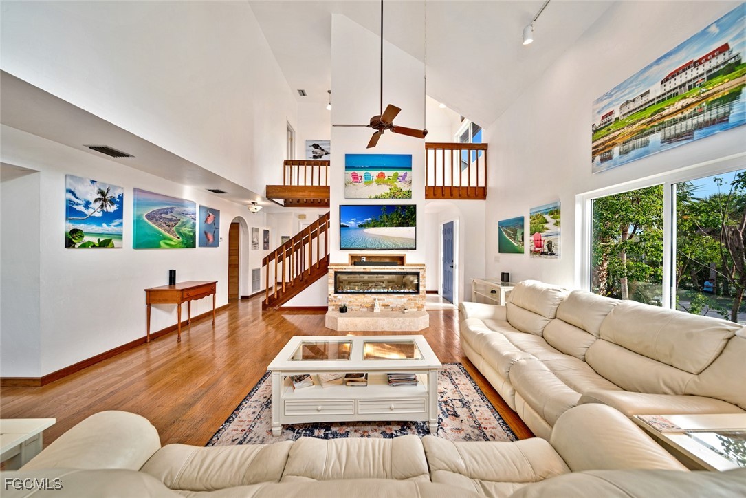 4 Bed SingleFamilyResidence for Sale in Sanibel Bayous, photo 36