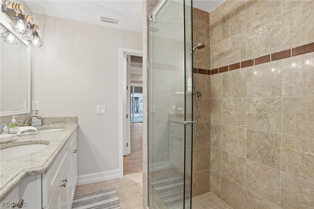 3 Bed Pool Home for Sale in Cape Coral, photo 36