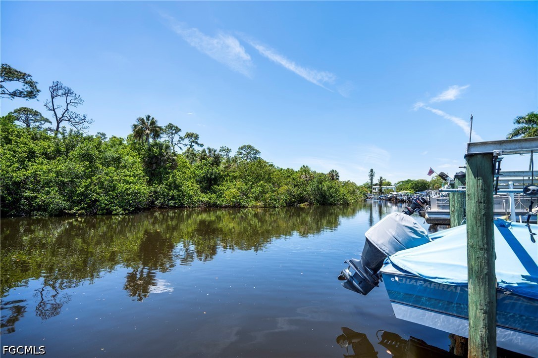1 Bed ManufacturedHome for Sale in Estero, photo 36