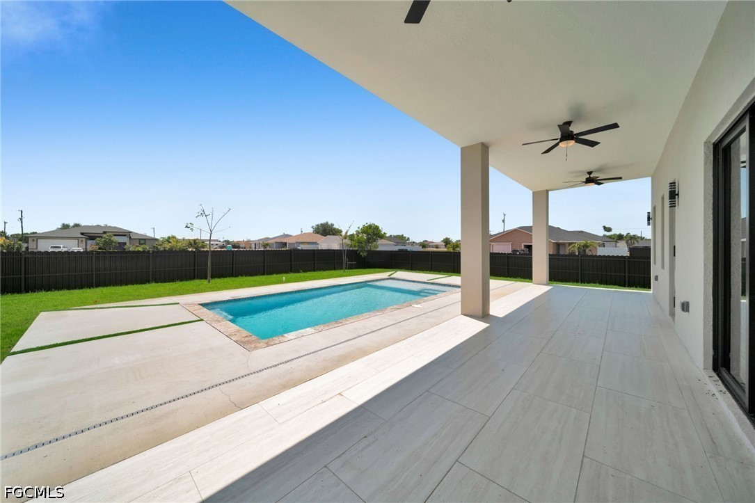 3 Bed Pool Home for Sale in Cape Coral, photo 36