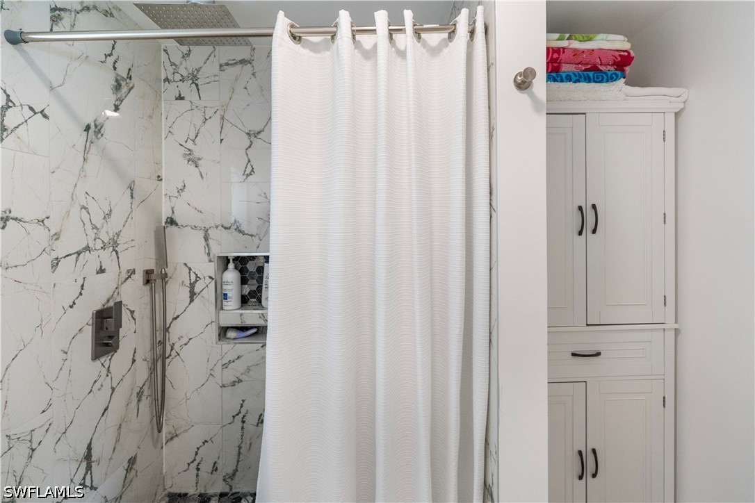 2 Bed ManufacturedHome for Sale in Naples, photo 36