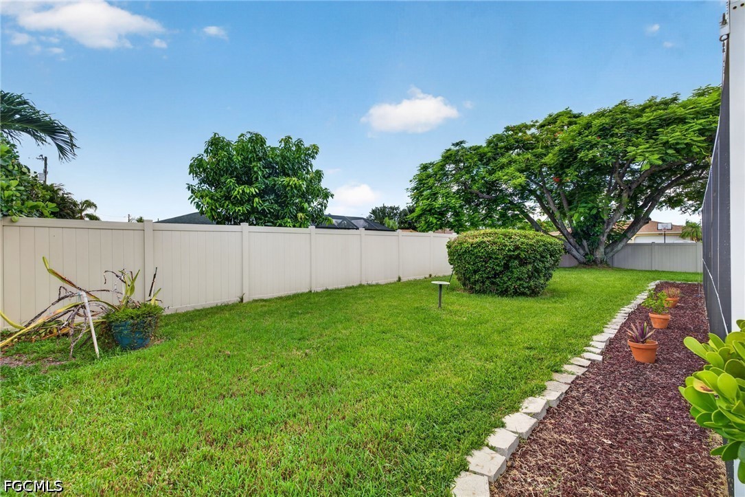 3 Bed Pool Home for Sale in Cape Coral, photo 36
