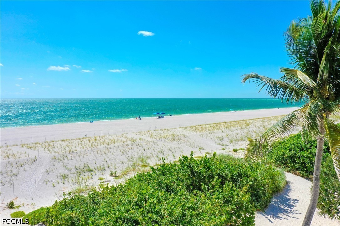 3 Bed Waterfront Home for Sale in Sandrift, photo 36