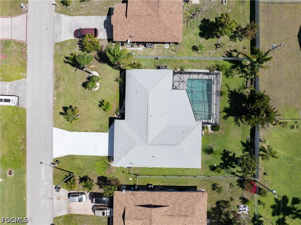 3 Bed Pool Home for Sale in Cape Coral, photo 36