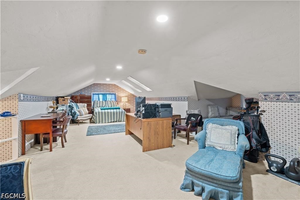 5 Bed Pool Home for Sale in Riverside, photo 36