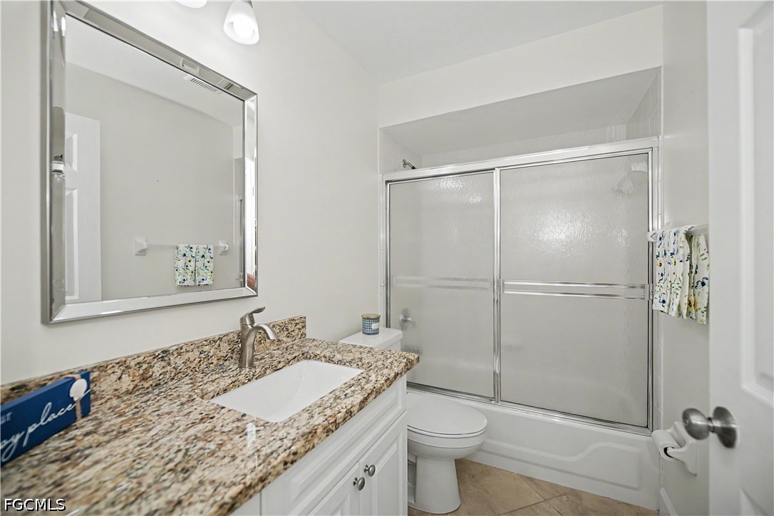 3 Bed SingleFamilyResidence for Sale in Cape Coral, photo 36