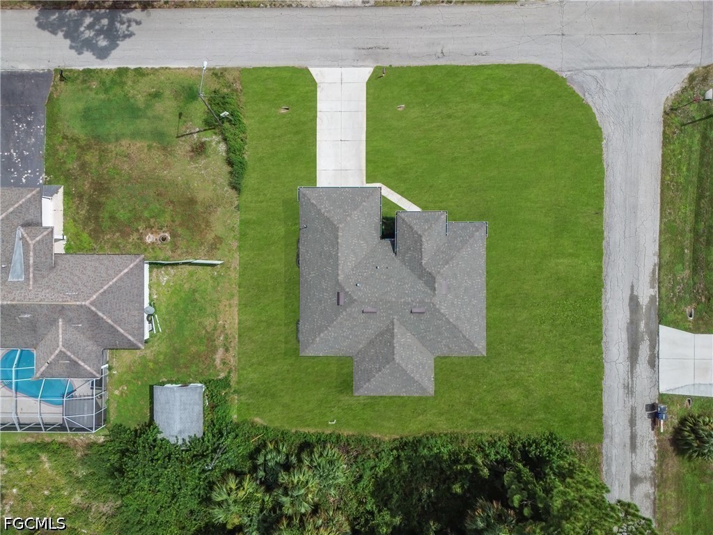 3 Bed SingleFamilyResidence for Sale in Lehigh Acres, photo 36