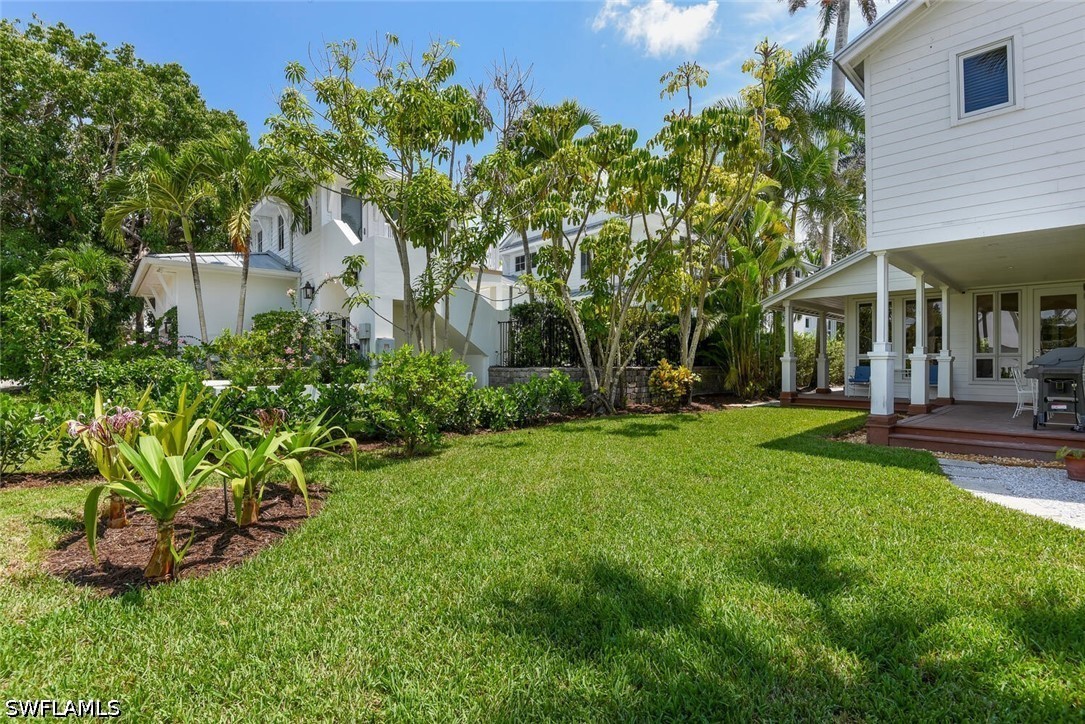 4 Bed SingleFamilyResidence for Sale in Naples, photo 36