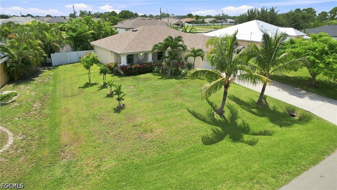 3 Bed SingleFamilyResidence for Sale in Cape Coral, photo 36