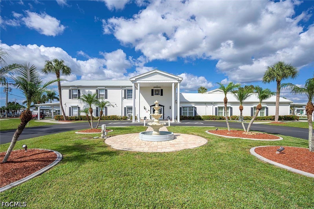 3 Bed ManufacturedHome for Sale in Carriage Village, photo 36