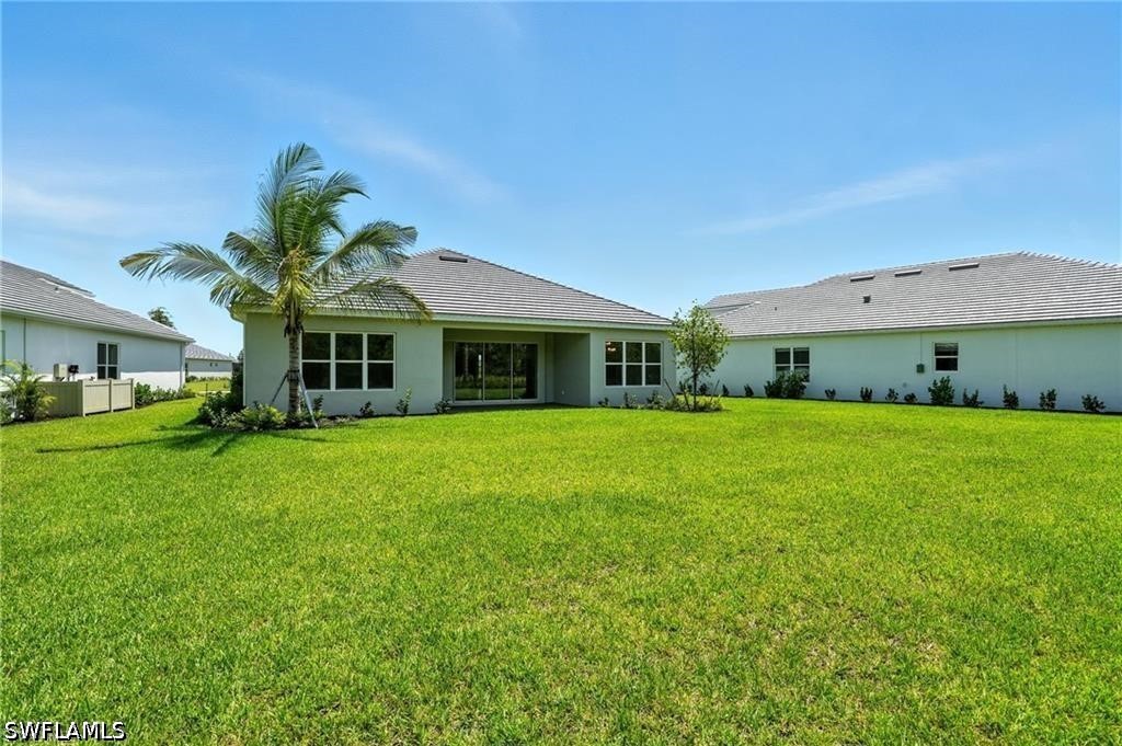 4 Bed SingleFamilyResidence for Sale in Fort Myers, photo 36