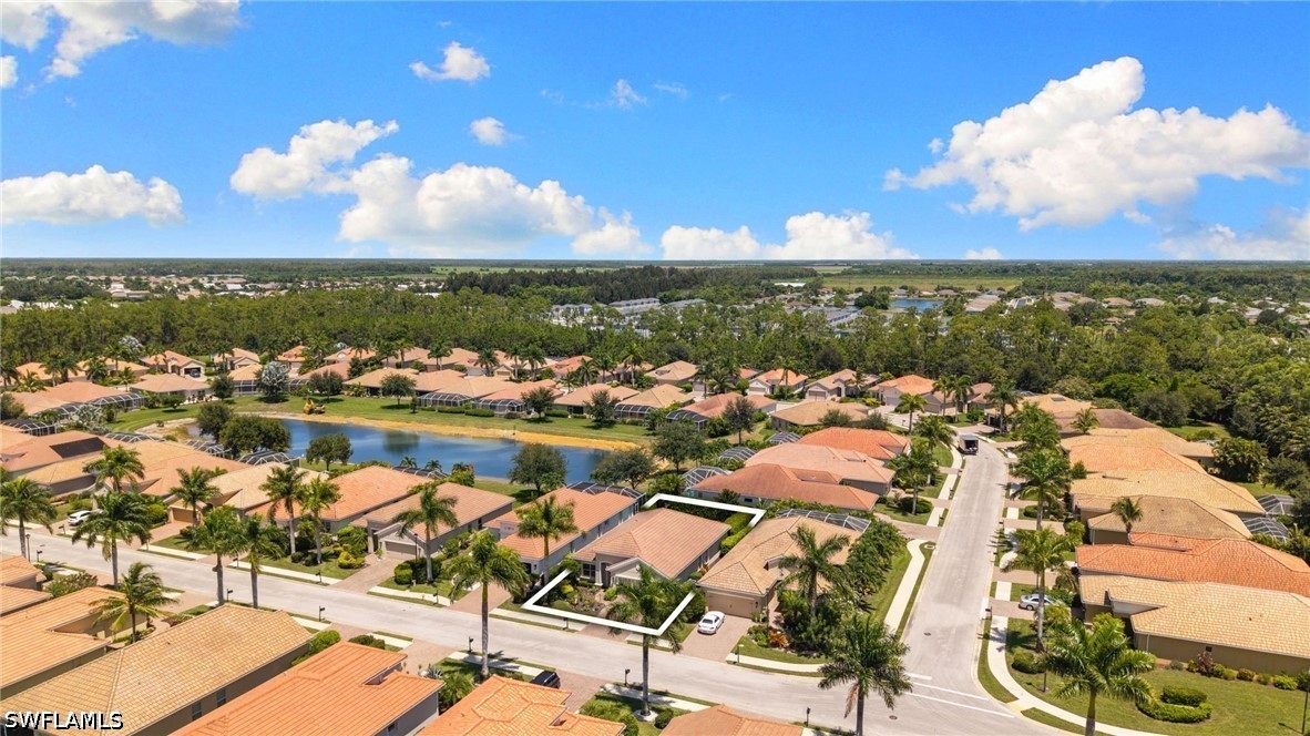 3 Bed SingleFamilyResidence for Sale in Naples, photo 36