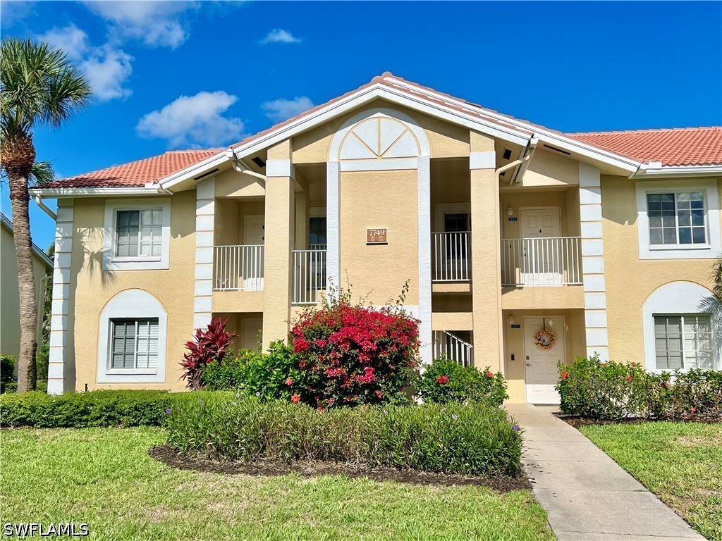 2 Bed Condominium for Sale in Naples, photo 36