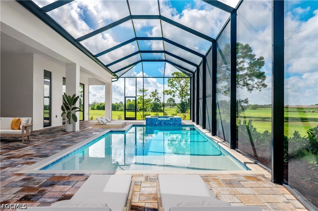 3 Bed Pool Home for Sale in Country Club, photo 36