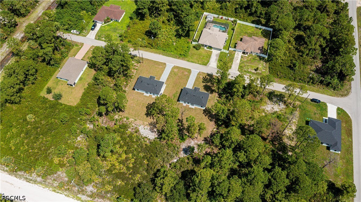 3 Bed SingleFamilyResidence for Sale in Lehigh Acres, photo 36