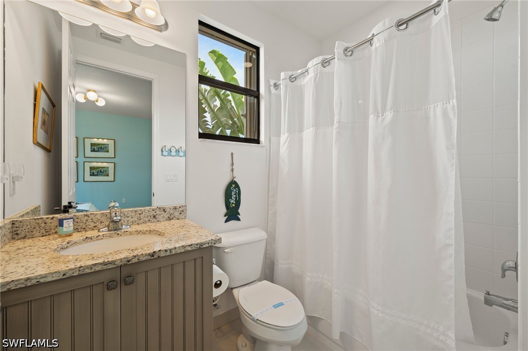 6 Bed Pool Home for Sale in Riverstone, photo 36