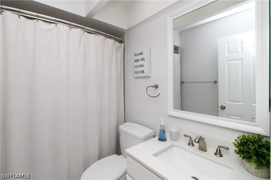 3 Bed Pool Home for Sale in Forest Hills, photo 36