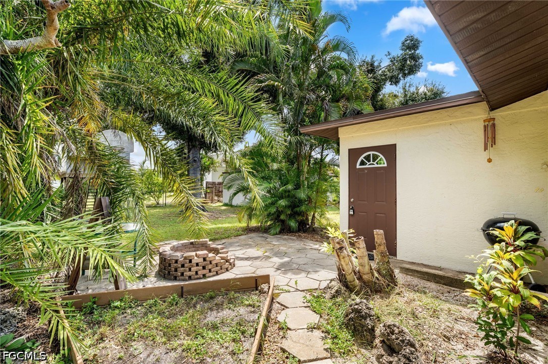 3 Bed SingleFamilyResidence for Sale in San Carlos Park, photo 36