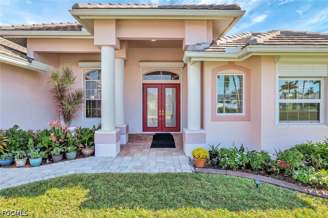 3 Bed Pool Home for Sale in Cape Coral, photo 36