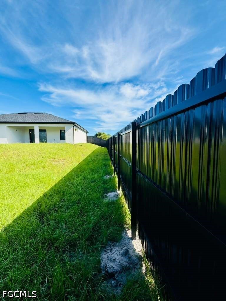 3 Bed SingleFamilyResidence for Sale in Lehigh Acres, photo 36