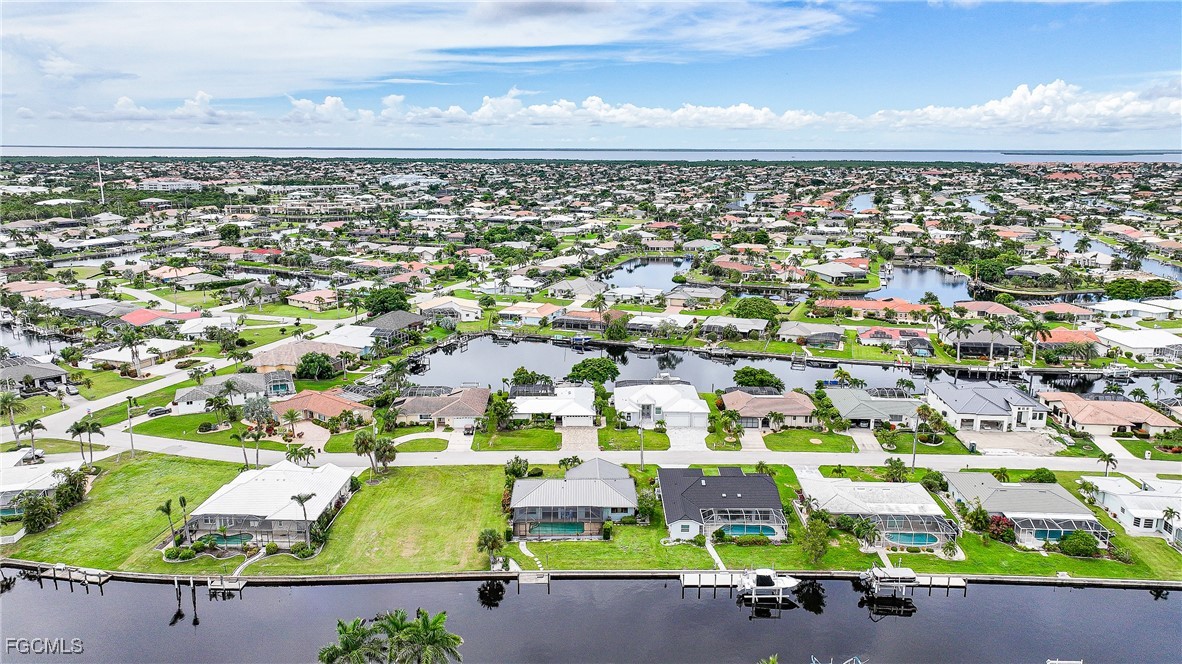 2 Bed Pool Home for Sale in Punta Gorda Isles, photo 37