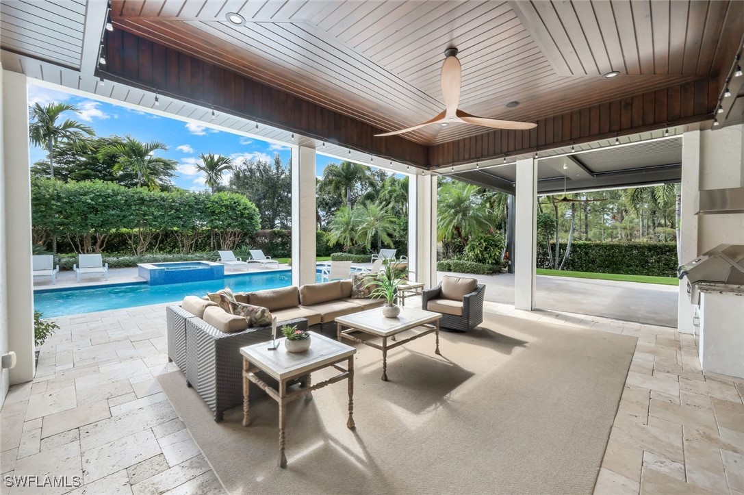 5 Bed Pool Home for Sale in Marsala, photo 37