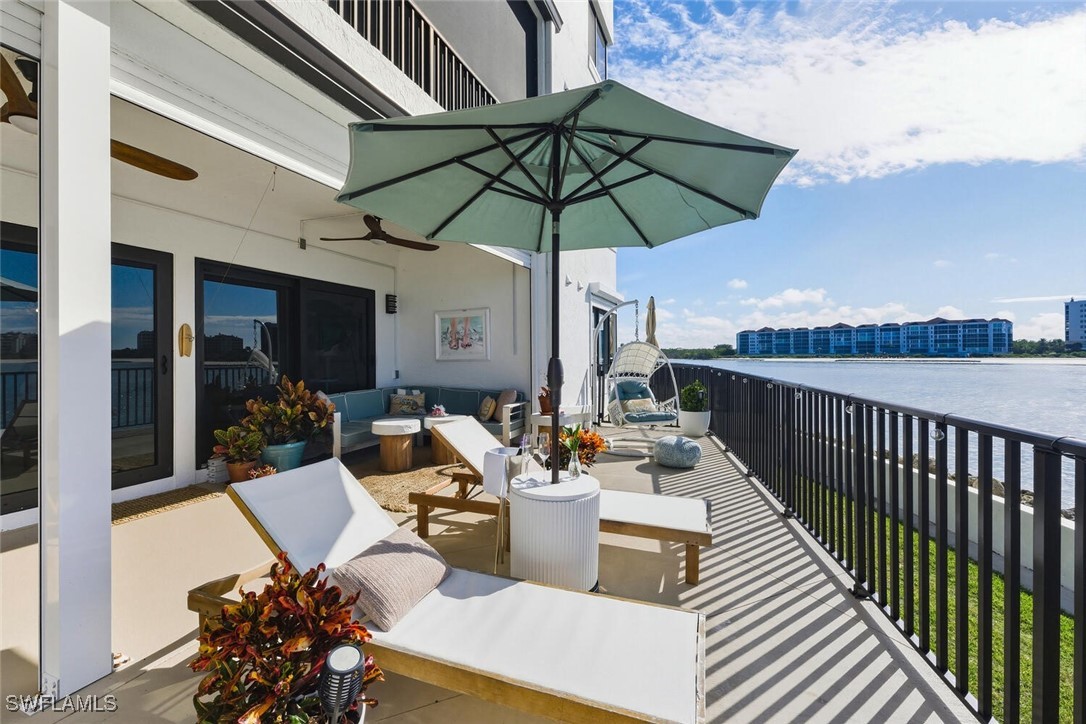 2 Bed Waterfront Home for Sale in Naples, photo 37