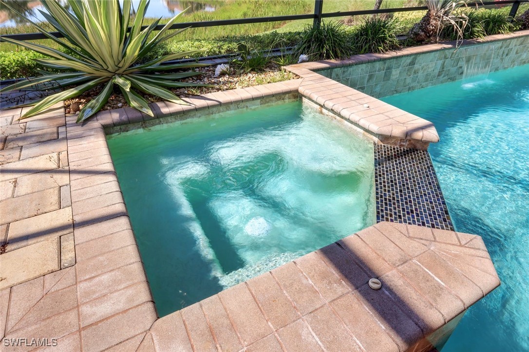 3 Bed Pool Home for Sale in Chiasso, photo 37