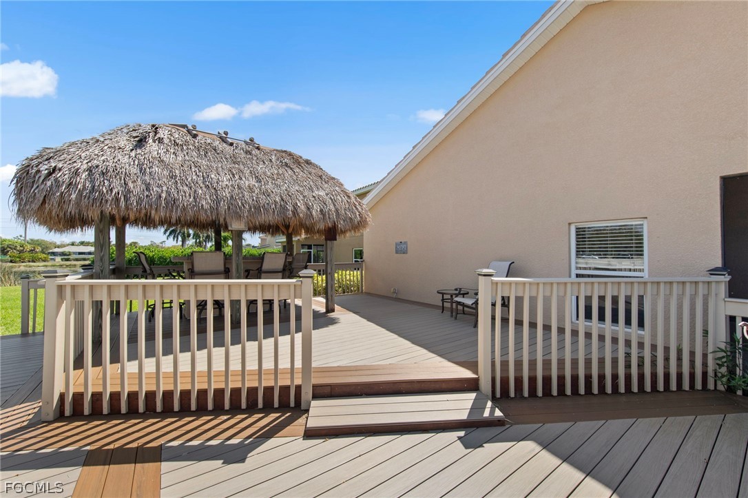 3 Bed SingleFamilyResidence for Sale in Cape Coral, photo 37