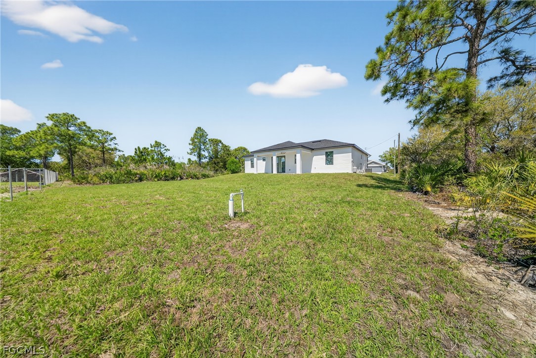 3 Bed SingleFamilyResidence for Sale in Lehigh Acres, photo 37