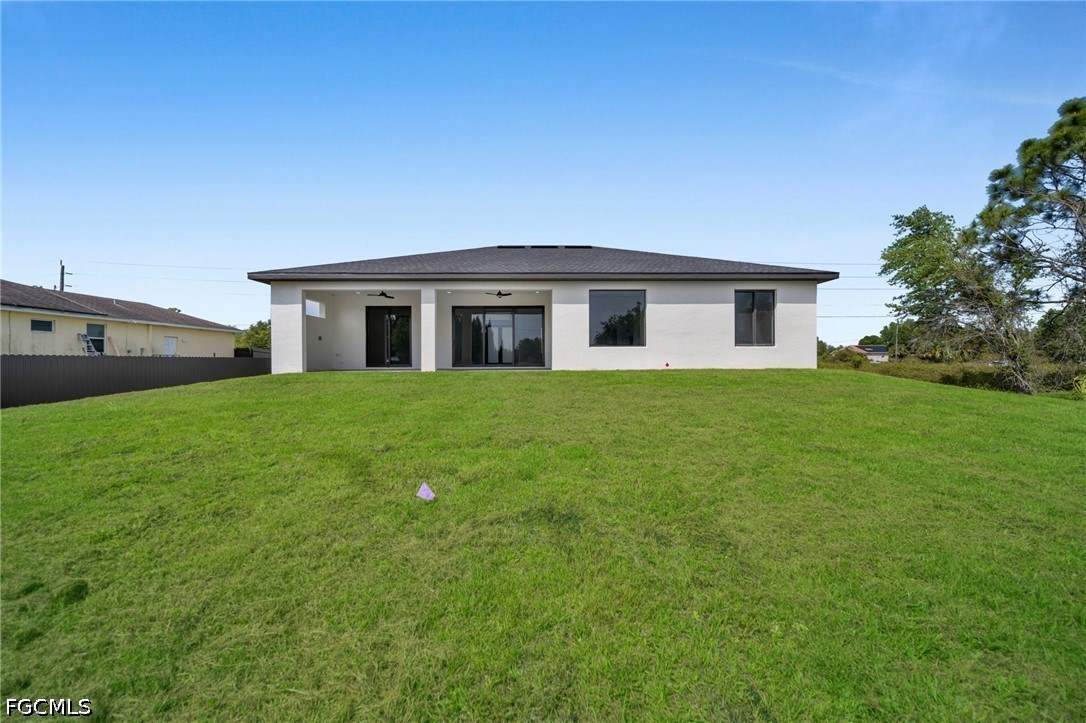 3 Bed SingleFamilyResidence for Sale in Lehigh Acres, photo 37