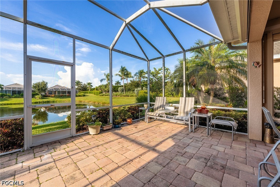 2 Bed Waterfront Home for Sale in Sandoval, photo 37