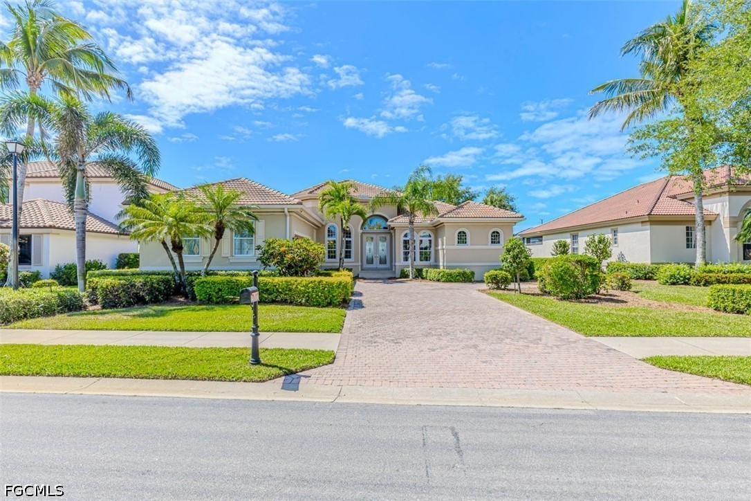 4 Bed Pool Home for Sale in Emerson Square, photo 37