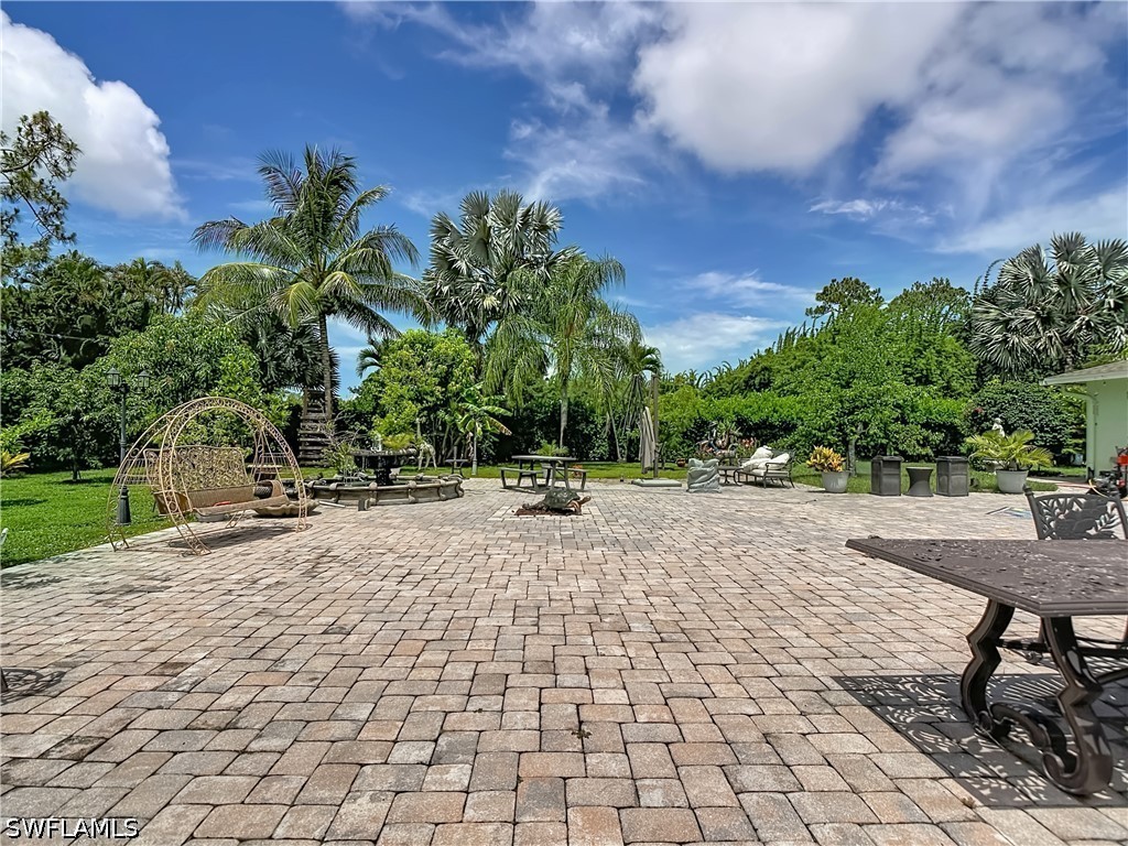 4 Bed Pool Home for Sale in Acreage, photo 37