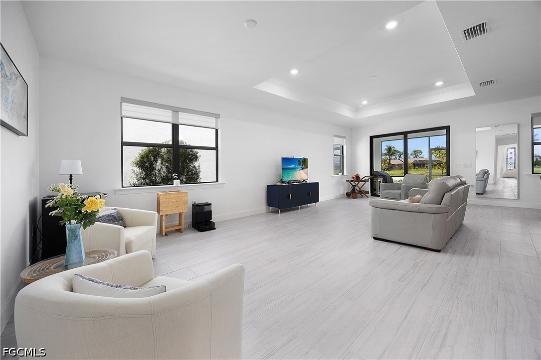 3 Bed SingleFamilyResidence for Sale in Bonita Del Sol, photo 37