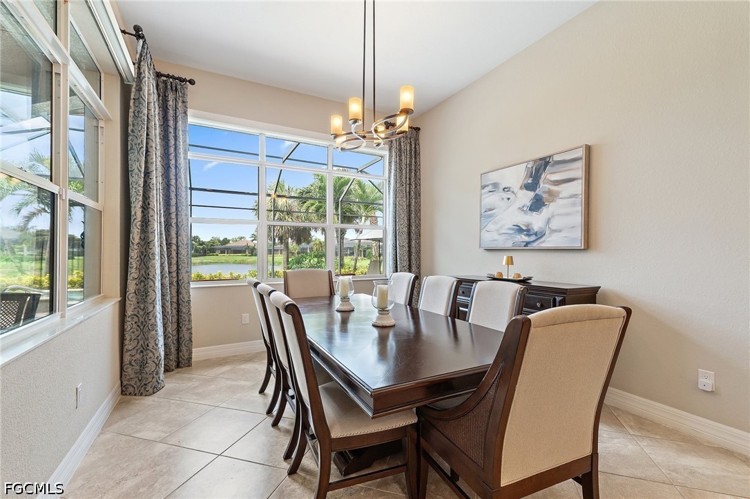4 Bed Pool Home for Sale in Torrey Pines, photo 37