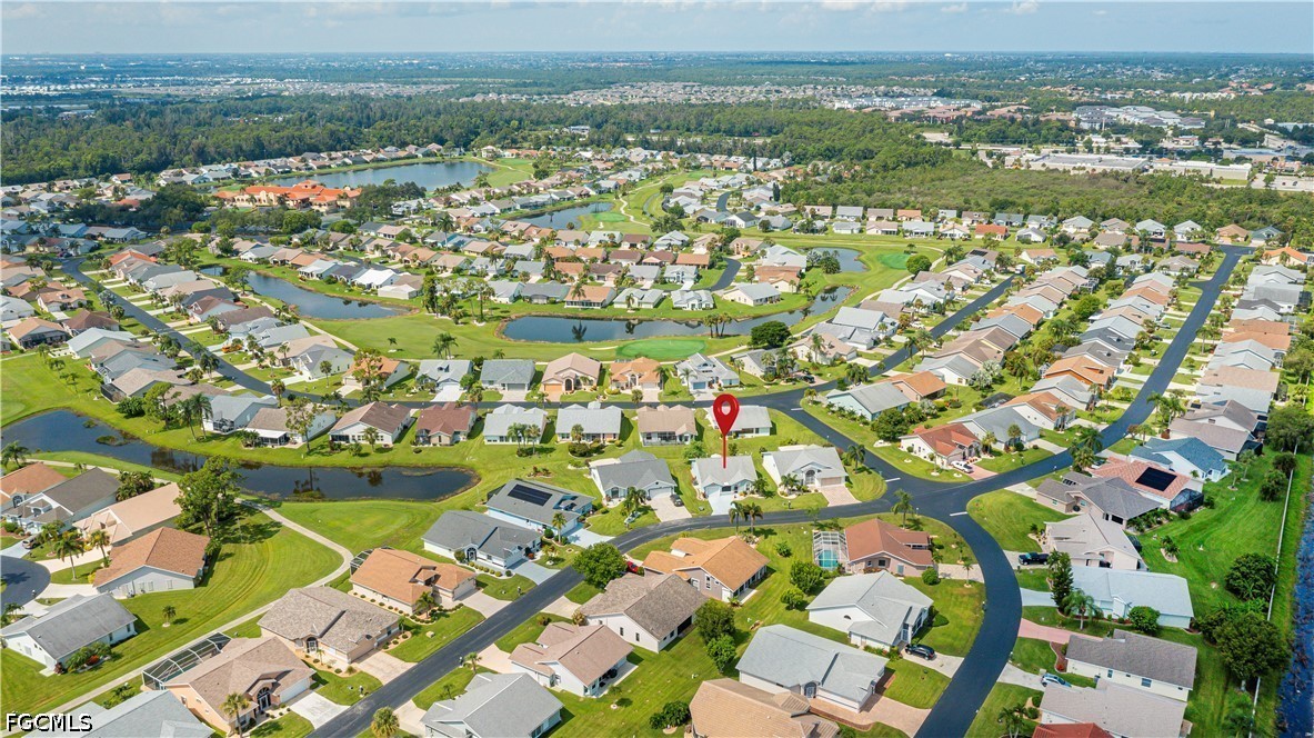 2 Bed SingleFamilyResidence for Sale in North Fort Myers, photo 37