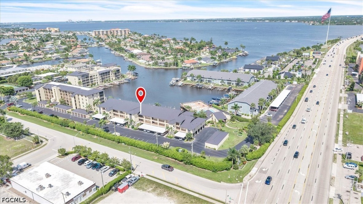 2 Bed Waterfront Home for Sale in Cape Coral, photo 37
