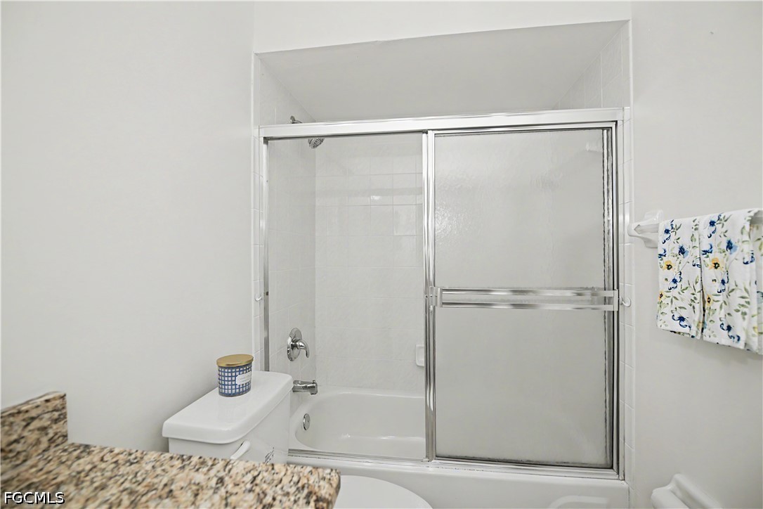 3 Bed SingleFamilyResidence for Sale in Cape Coral, photo 37