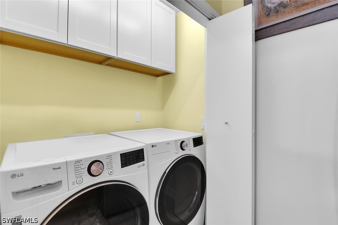 4 Bed SingleFamilyResidence for Sale in Naples, photo 37