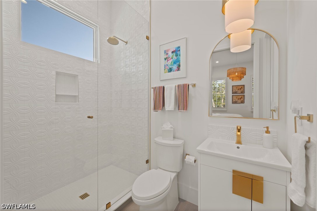 5 Bed Pool Home for Sale in Olde Naples, photo 37